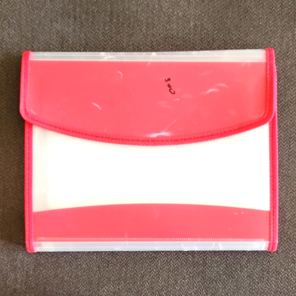 🔴Red/clear plastic velcro accordian file folder. One size.